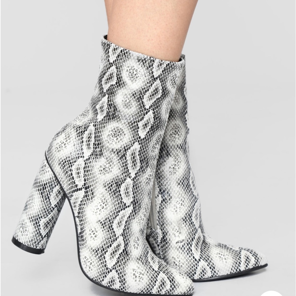 Snake print bootie